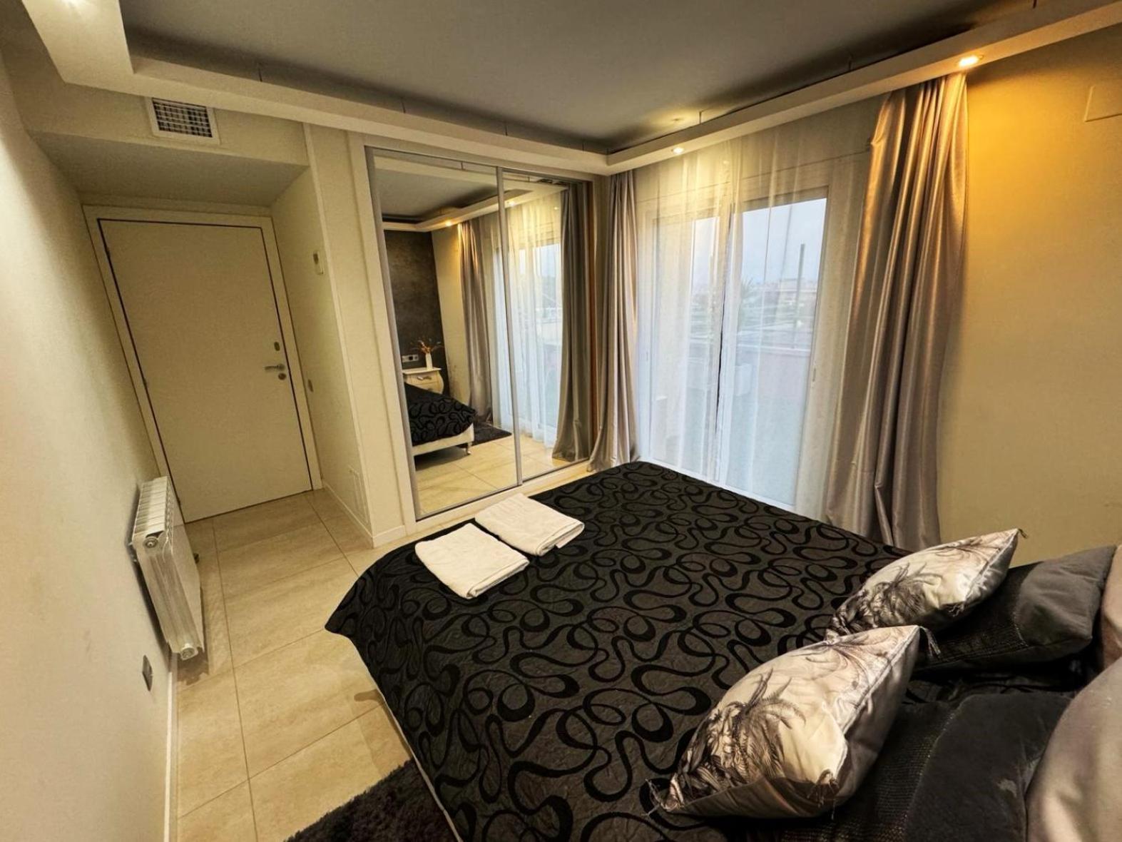 Apartamento Amposta サロウ エクステリア 写真